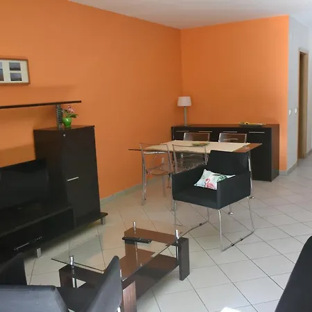 Daire Apartamento Da Rocha Encosta Da Marina