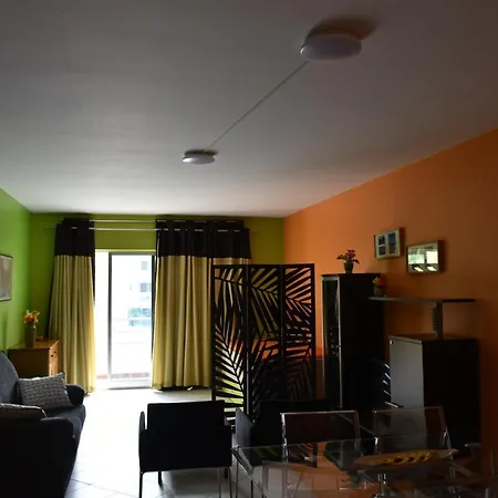 Apartamento Da Rocha Encosta Da Marina Daire