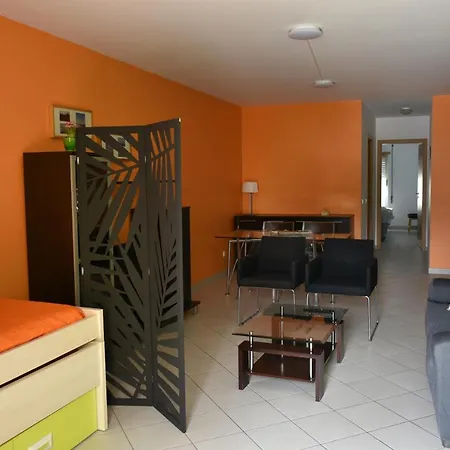 Daire Apartamento Da Rocha Encosta Da Marina