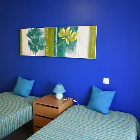 Apartamento Da Rocha Encosta Da Marina Daire